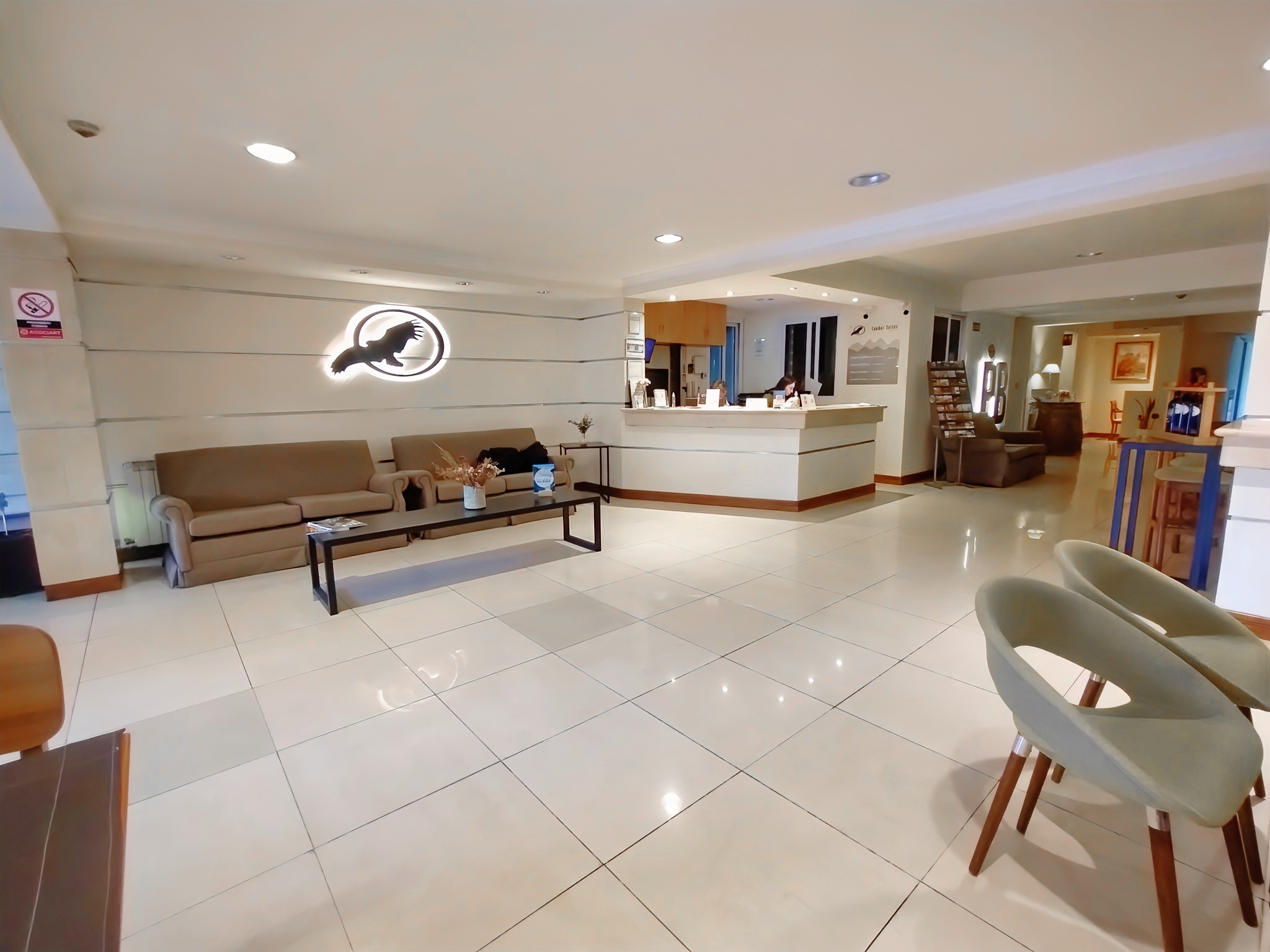 Hotel 18